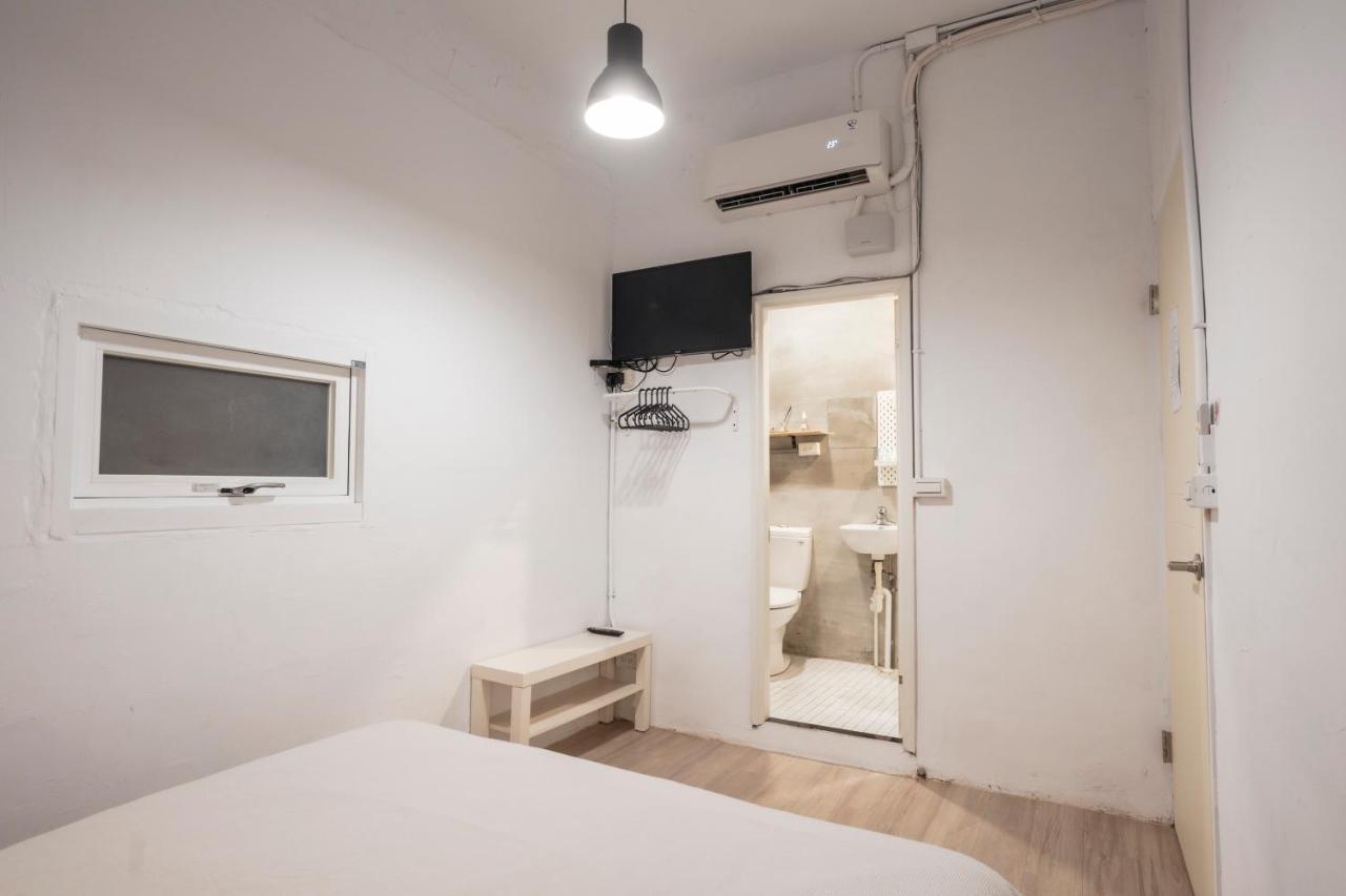 Ruifang Yi Hostel New Taipei City Kültér fotó